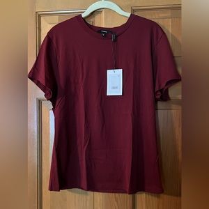 Theory tshirt. Burgandy, XL.